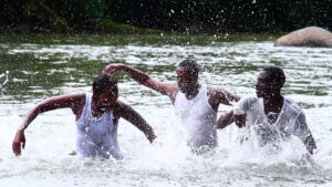 Marcos ÁVILA FORERO, Atrato, 2014, vidéo HD, 16/9, couleur, son, 13 min 52 © Marcos Ávila Forero, ADAGP Paris 2025 – Courtesy LMNO, Bruxelles